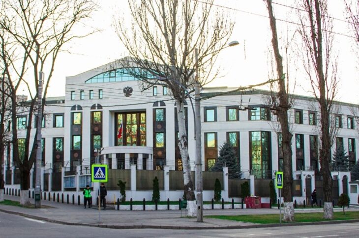 Новини України - Молдова вигнала трьох працівників посольства РФ