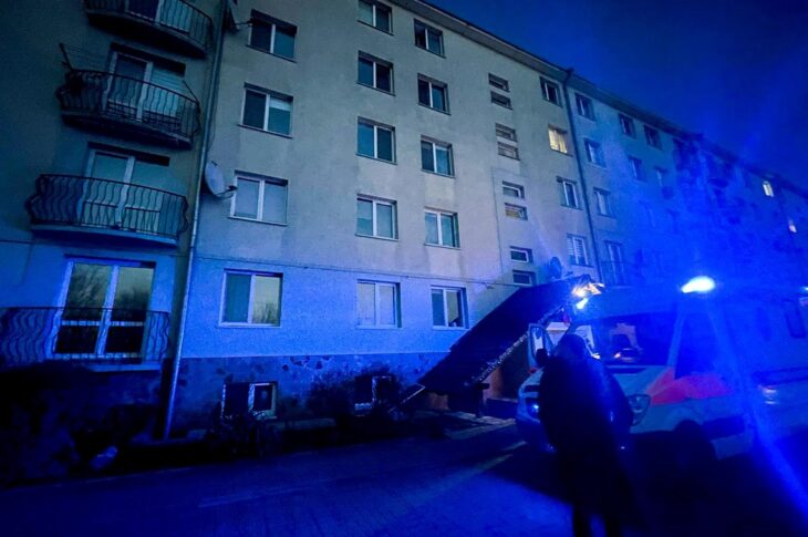 Новини України - На Рівненщині п'ятирічна дитина випала з вікна та загинула
