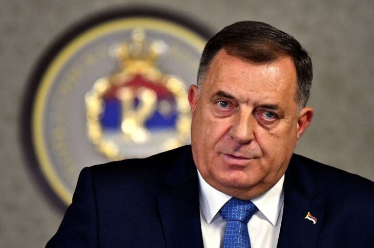 Новини світу - У Боснії видали міжнародний ордер на арешт Додіка