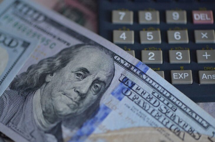 Новини бізнесу - Долар обвалився через плани Трампа звільнити голову ФРС