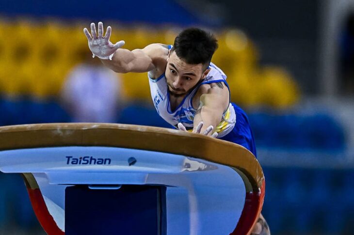 Новини спорту - Кубок світу зі спортивної гімнастики: Чепурний отримав ще одну медаль