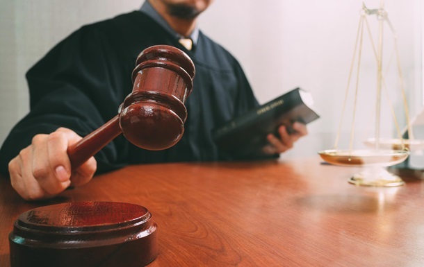 Новини України - На Буковині батько ґвалтував трьох своїх малолітніх доньок