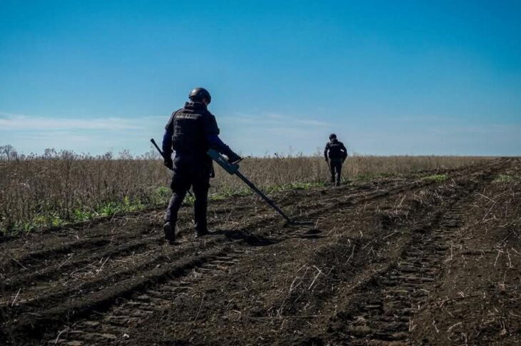 Новини України - На Харківщині на міні підірвалися троє людей