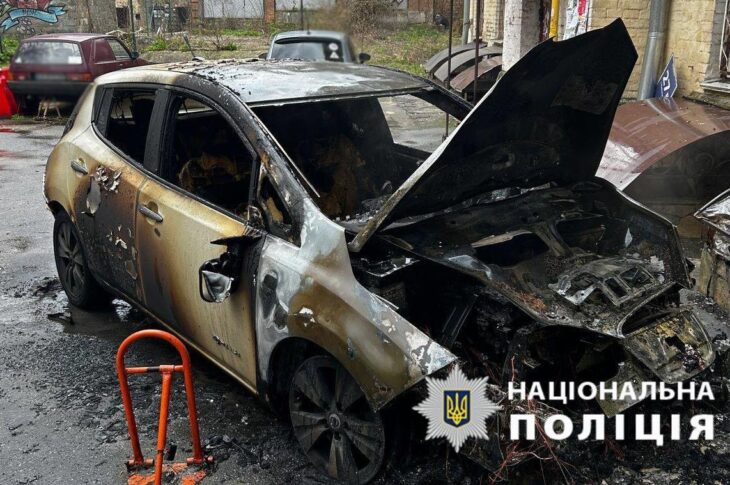 Новини Києва - Підпал авто у Києві: затримано підозрюваного