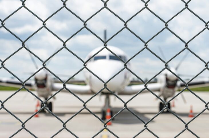 Новини бізнесу - Польща планує першою відновити авіасполучення з Україною