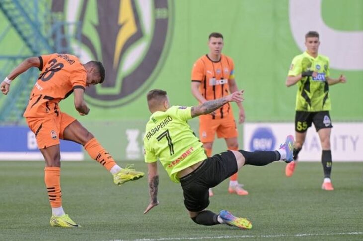 Новини спорту - Шахтар драматично переміг Полісся і виходить у фінал Кубка України