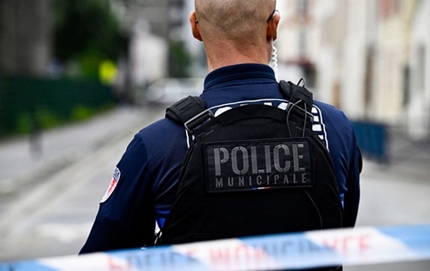 Новини світу - У Франції сталася різанина у школі, є загиблий