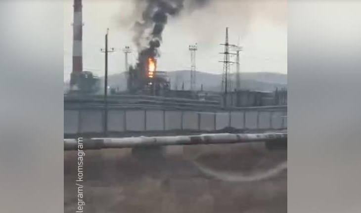 Новини світу - У РФ сталася пожежа на одному з найбільших НПЗ Далекого Сходу