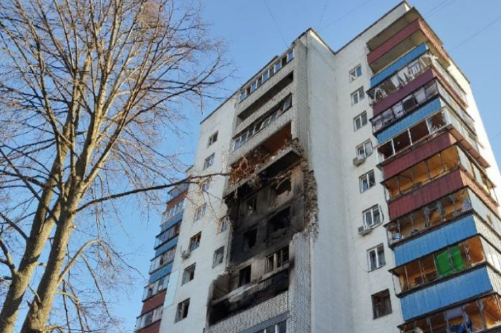 Новини світу - У РФ заявили про масовану атаку дронів