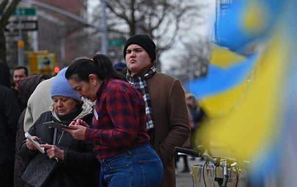 Новини світу - Українці у США помилково отримали повідомлення з наказом покинути країну