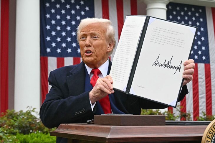 Новини світу - Війна з усім світом. Реакція на нові тарифи Трампа