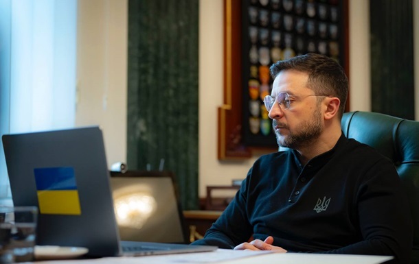 Новини України - Зеленський обговорив з премʼєром Канади санкції проти РФ і ППО для України