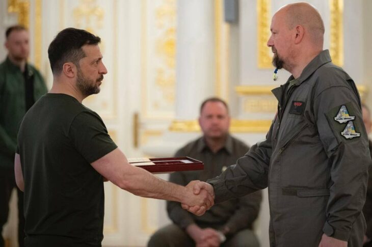 Володимир Зеленський вручив державні нагороди військовослужбовцям