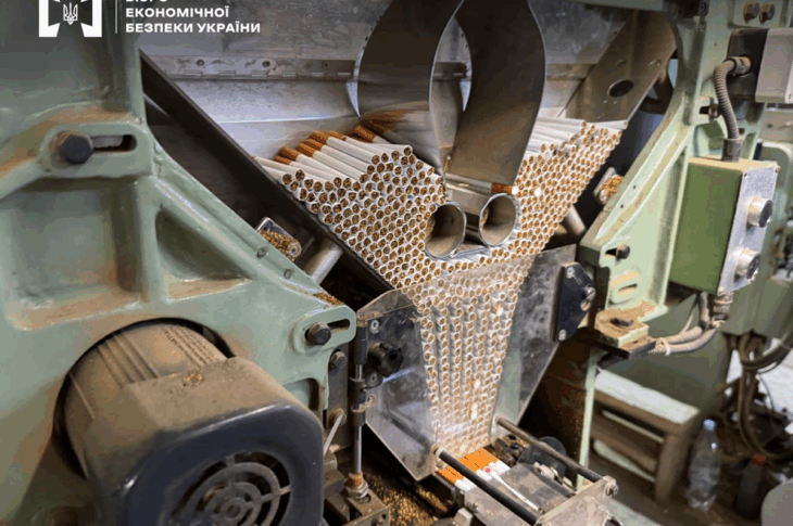 Новини України - БЕБ ліквідувало підпільний тютюновий цех на базі свиноферми