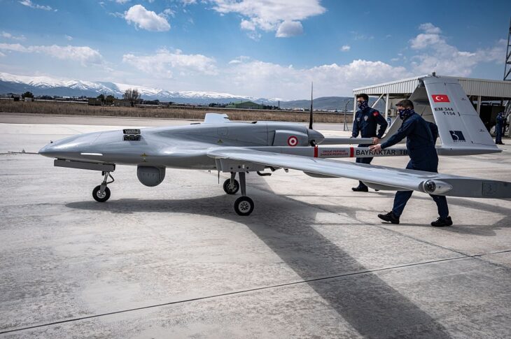 Новини світу - Безпілотник Bayraktar TB2 "налітав" новий рекорд