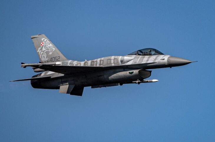 Новини світу - Чехія навчатиме українців на F-16 - прем'єр