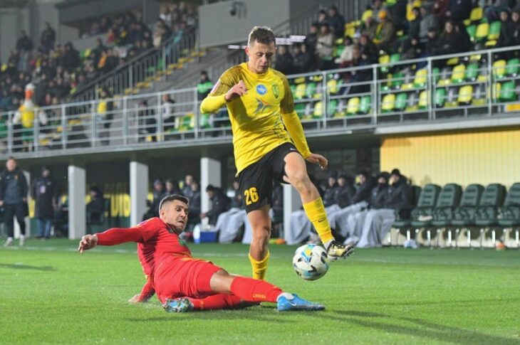 Новини спорту - Інгулець вирвав перемогу у Лівого Берега