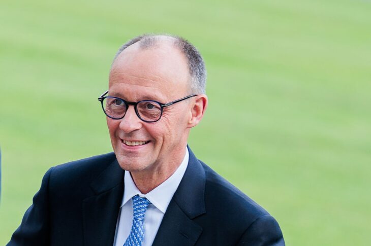 Новини світу - Канцлер Мерц здійснить перший візит до Франції: обговорять Україну