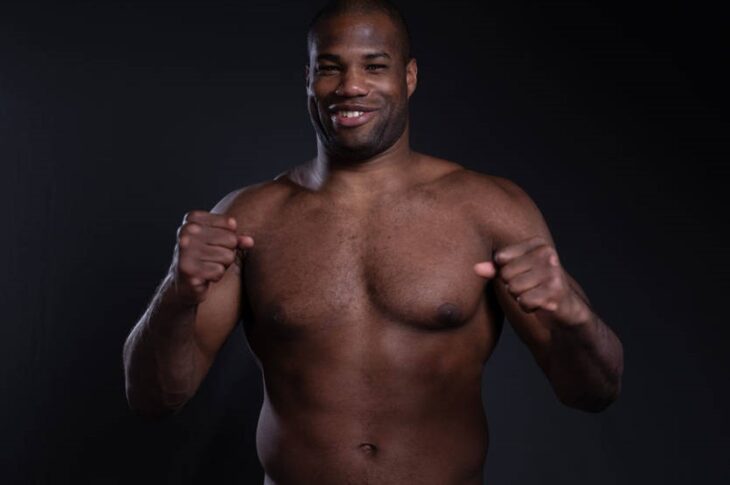 Новини спорту - Легенда боксу Леннокс Льюїс - Дюбуа: Іди на нього всією своєю силою