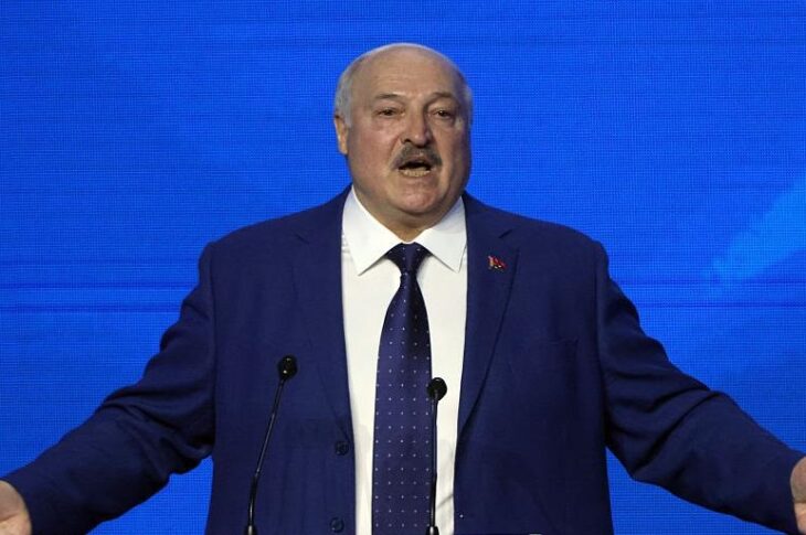 Новини світу - Лукашенко помилував понад 40 політв'язнів "до 9 травня"