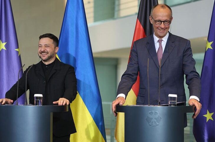 Новини світу - Мерц заявив про "нову форму" співпраці з Україною