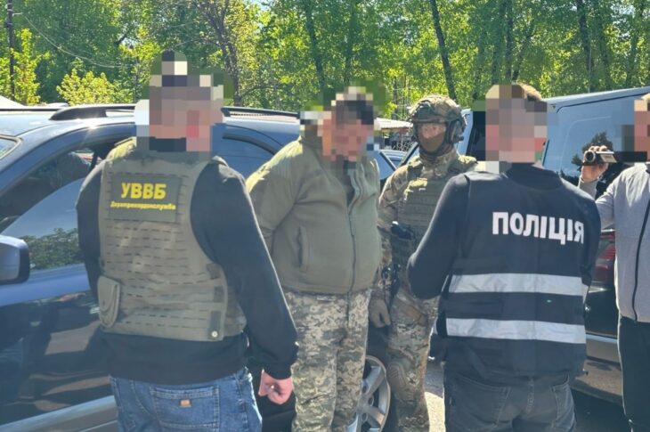 Новини України - На Чернігівщині посадовець ТЦК "прикривав" ухилянта