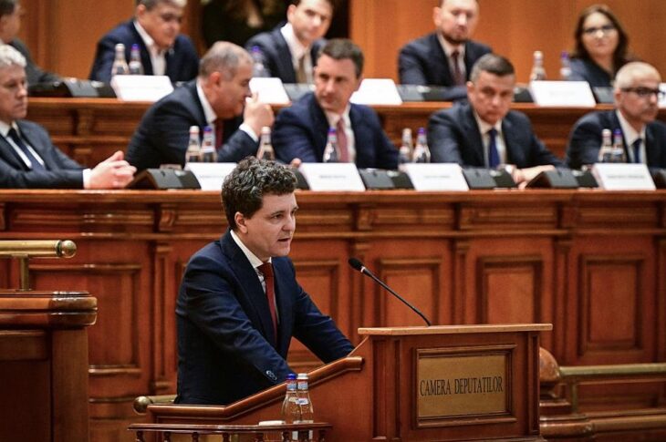 Новини світу - Новообраний президент Румунії склав присягу