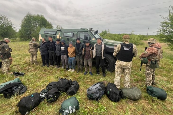 Новини України - Прикордонники затримали громадян Афганістану на Рівненщині