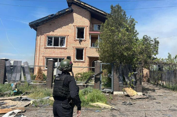 Новини України - РФ скинула дві авіабомби на Донеччині: є жертви