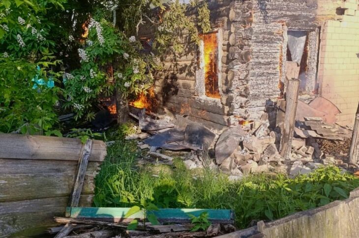Новини України - Росіяни атакували дроном цивільних на Чернігівщині