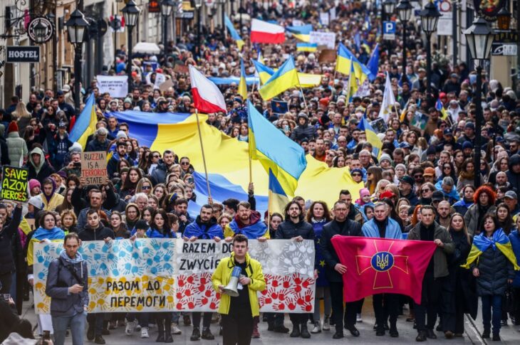 Новини України - Стало відомо, скільки українців готові назавжди залишаться в Польщі