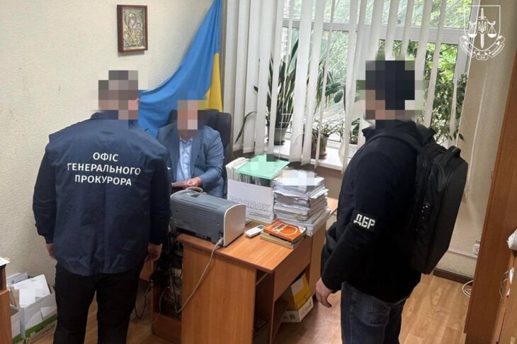 Новини України - Судді з Кіровоградщини загрожує до трьох років за шахрайство