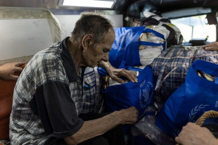 Новини України - Тисячі людей залишаються на Донеччині - ОВА