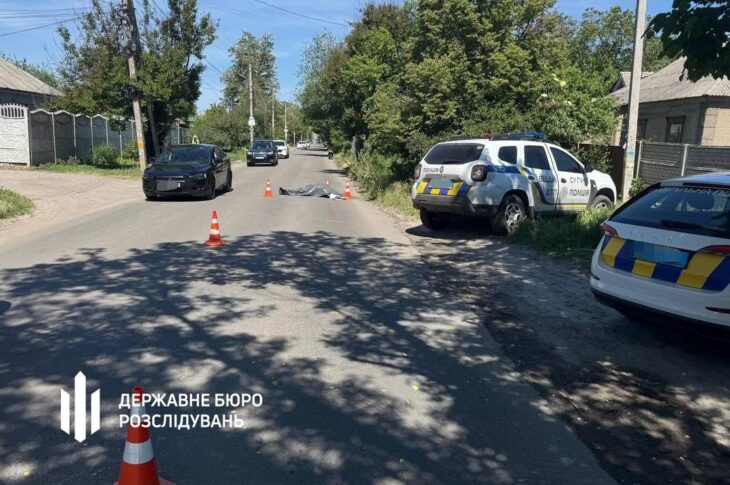 Новини України - У Дніпрі суддя на мотоциклі збив насмерть пішохода