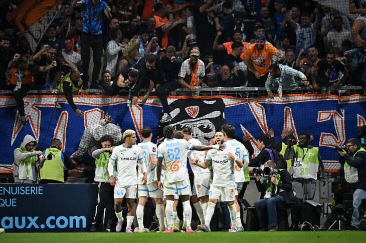 Новини спорту - У Франції футбольний матч було перервано на півгодини через заворушення