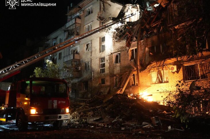 Новини України - У Миколаєві дрон поцілив у багатоповерхівку, є загиблий