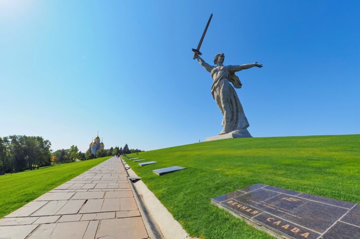 Новини світу - В РФ виявили труп всередині монумента Батьківщина-мати