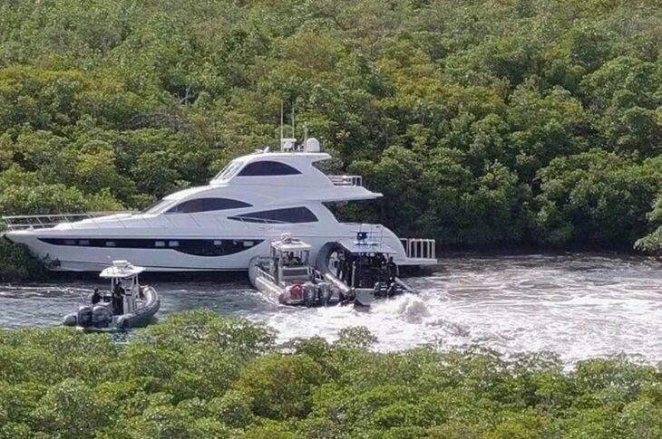 Новини світу - В США затримали росіянина під час спроби викрасти елітну яхту