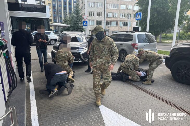 Новини України - Військовий разом зі спільником переправляли ухилянтів за кордон