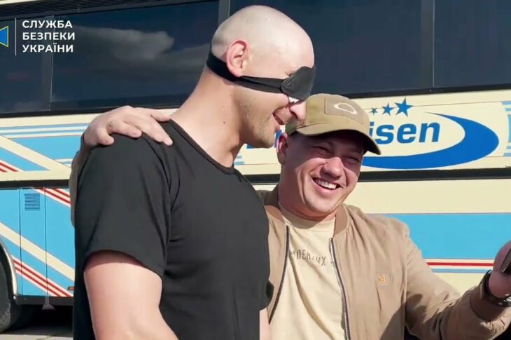 СБУ показала ексклюзивне відео з обміну полонених 10 червня