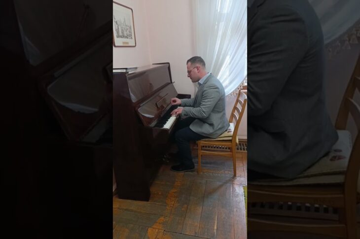 В Будинку-музеї Тараса Шевченка в Києві #music #art #artist