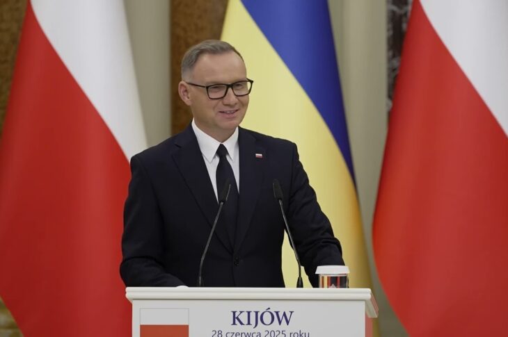 Спілкування Володимира Зеленського та Анджея Дуди з представниками медіа за результатами зустрічі