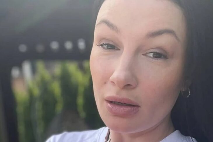 Новини культури - Анастасія Приходько хрестила 15-річну доньку Нану