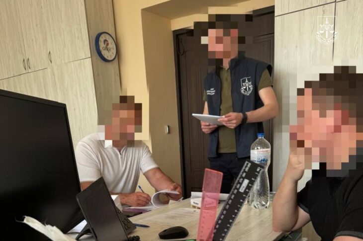 Новини України - Експравоохоронця підозрюють у незаконному збагаченні на 33 млн