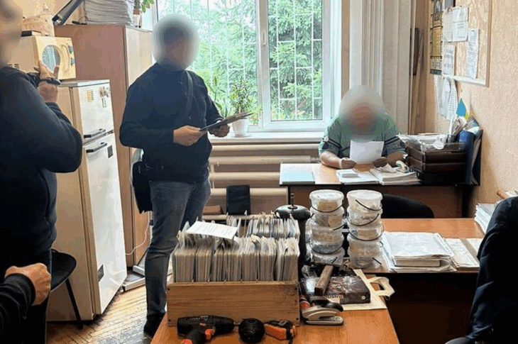 Новини України - Керівництво ритуальної служби вкрало 21 млн, оформивши "мертві душі"