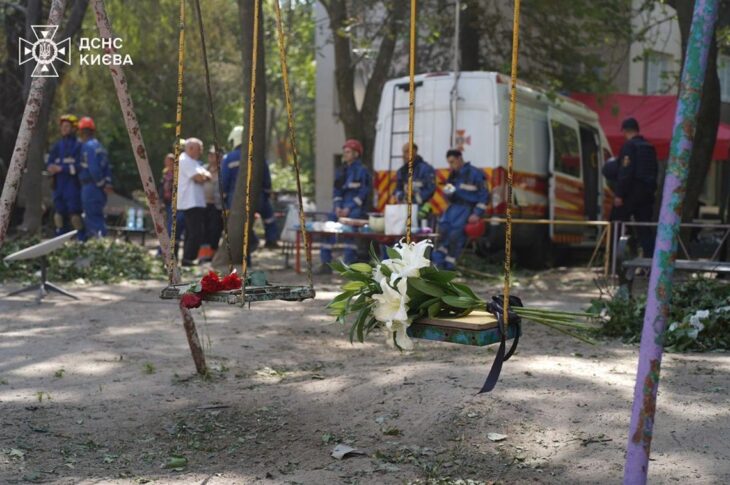 Новини Києва - Кількість загиблих у будинку у Солом'янському районі Києва зросла до 21
