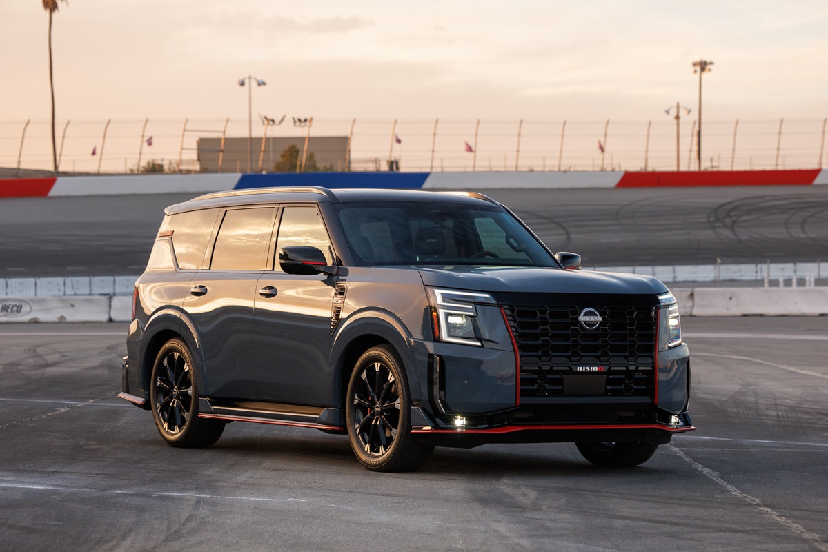 Авто новини - Nissan представила спортивну версію Armada