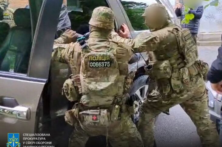 Новини України - Обіцяв "вирішити" питанні з ТЦК: на Хмельниччині затримали ексвійськового