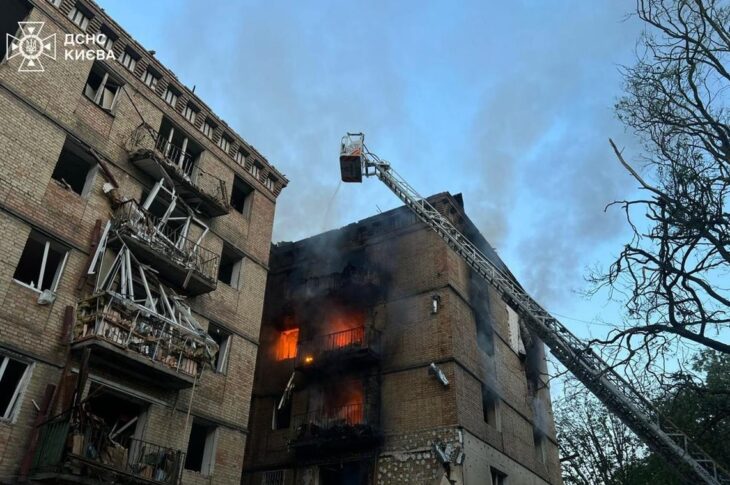 Новини Києва - Під завалами будинку у Києві можуть залишатися до 14 людей - КМВА