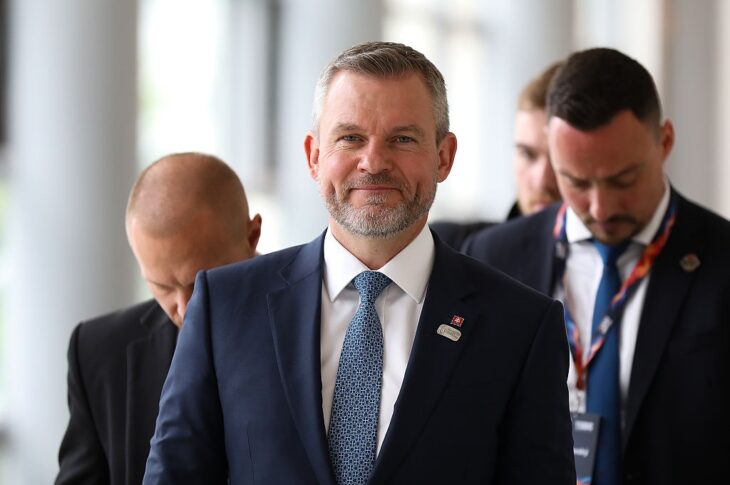 Новини світу - Президент Словаччини плнує "змістовний" візит до України